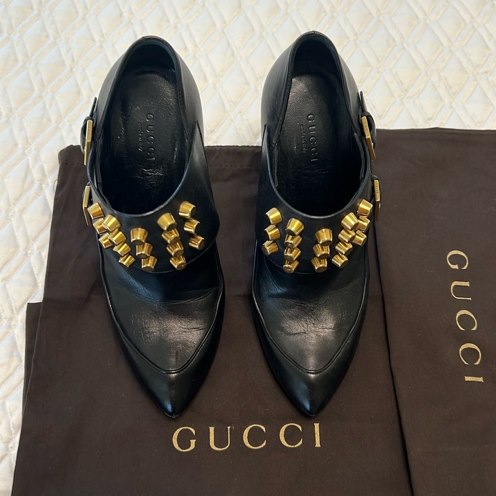 Gucci Black Leather Pointed Toe Loafers with Gold Stud Detail
